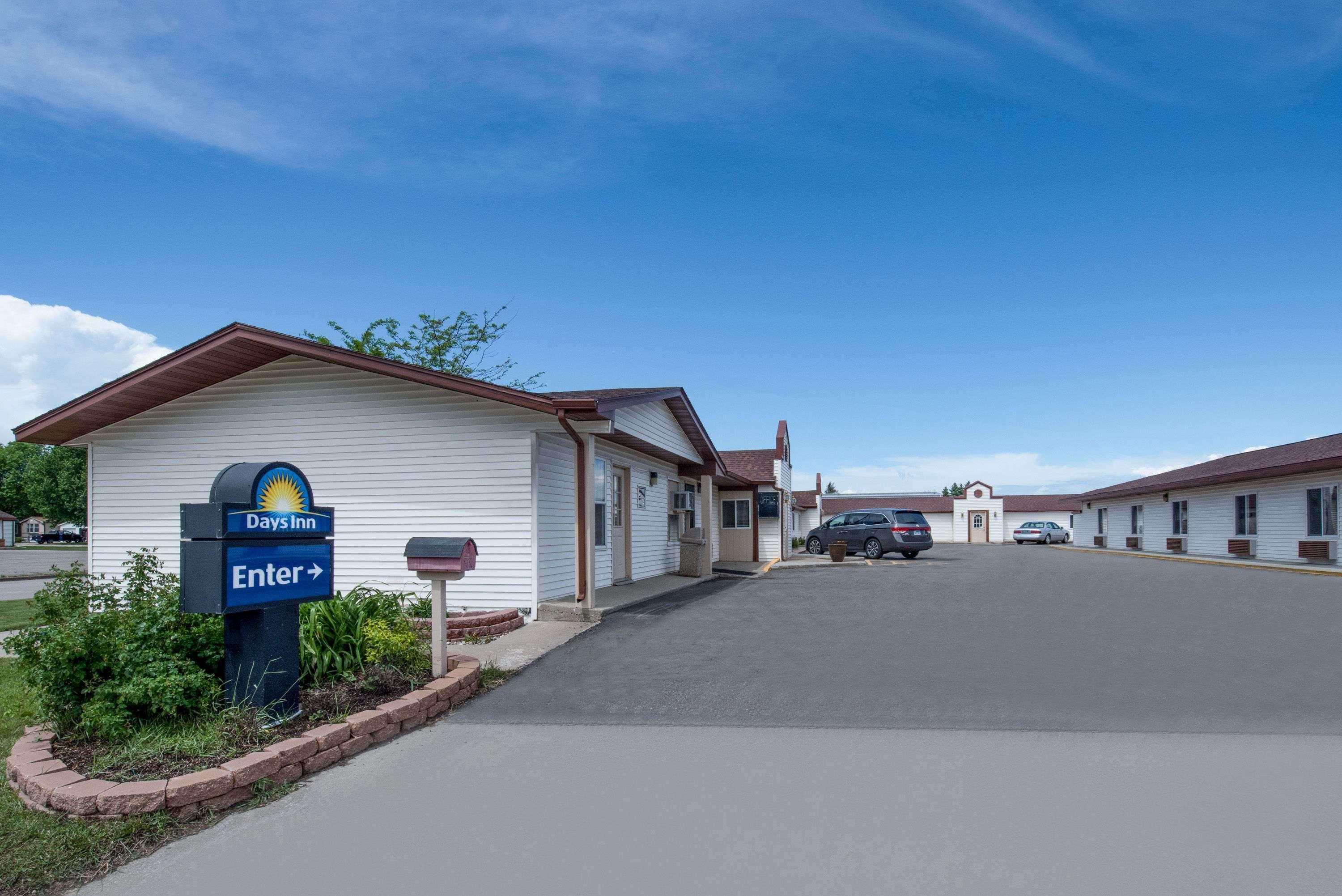 Days Inn By Wyndham Jamestown Exterior foto
